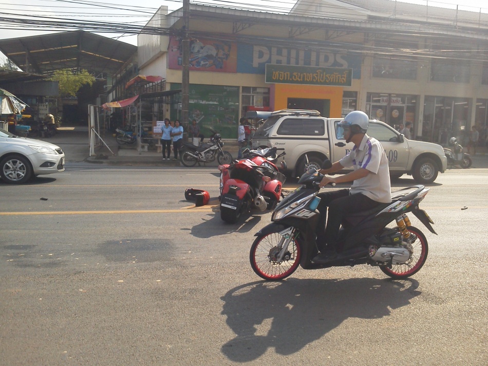 ชื่อ:  IMG_20130118_150145.jpg
ครั้ง: 354
ขนาด:  278.0 กิโลไบต์