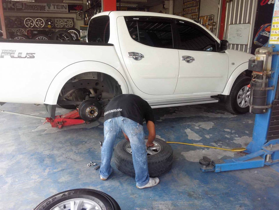 ชื่อ:  C360_2013-01-19-15-48-491.jpg
ครั้ง: 1815
ขนาด:  220.6 กิโลไบต์