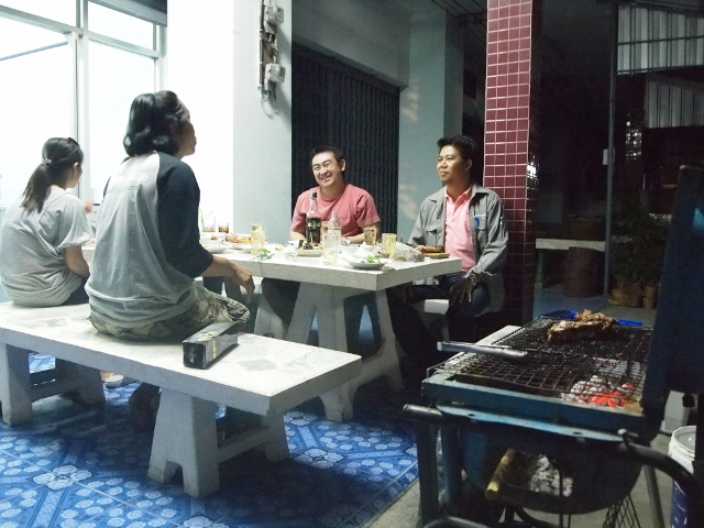 ชื่อ:  P1013116 (640x480).jpg
ครั้ง: 260
ขนาด:  224.8 กิโลไบต์