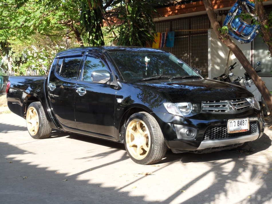 ชื่อ:  SAM_3094.jpg
ครั้ง: 571
ขนาด:  319.8 กิโลไบต์