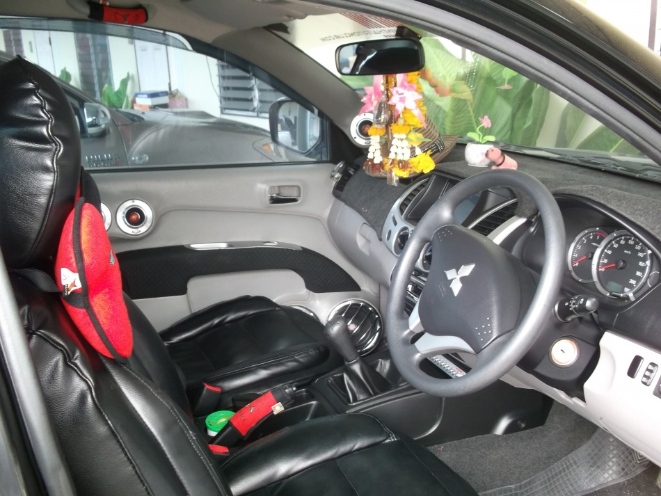 ชื่อ:  DSCF0598.jpg
ครั้ง: 340
ขนาด:  238.4 กิโลไบต์