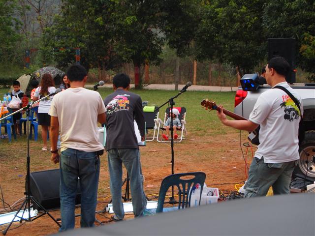 ชื่อ:  P2023272 (Small).JPG
ครั้ง: 275
ขนาด:  67.5 กิโลไบต์