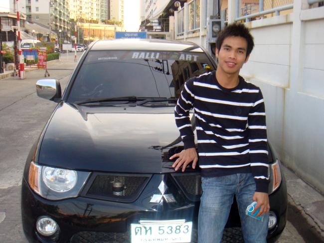 ชื่อ:  Y60Zfl426135-02.jpg
ครั้ง: 386
ขนาด:  52.1 กิโลไบต์