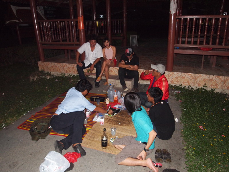 ชื่อ:  P2101877_resize.JPG
ครั้ง: 270
ขนาด:  177.5 กิโลไบต์