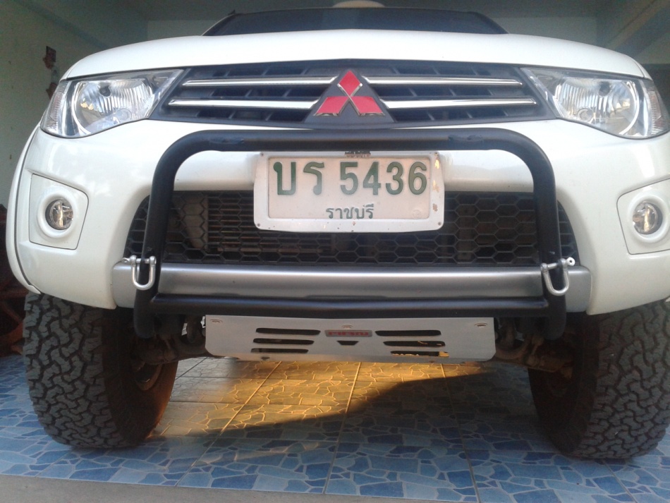 ชื่อ:  2012-12-09 07.15.52.jpg
ครั้ง: 1405
ขนาด:  204.6 กิโลไบต์