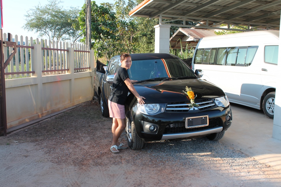ชื่อ:  IMG_0564.jpg
ครั้ง: 222
ขนาด:  286.9 กิโลไบต์