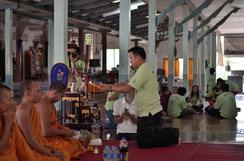 ชื่อ:  DSC_1952.jpg
ครั้ง: 250
ขนาด:  206.1 กิโลไบต์
