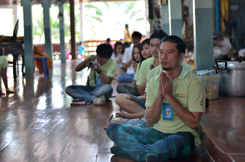 ชื่อ:  DSC_1970.jpg
ครั้ง: 254
ขนาด:  200.7 กิโลไบต์