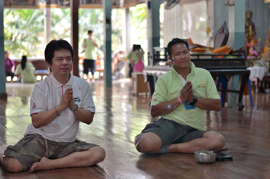 ชื่อ:  DSC_1976.jpg
ครั้ง: 242
ขนาด:  196.2 กิโลไบต์