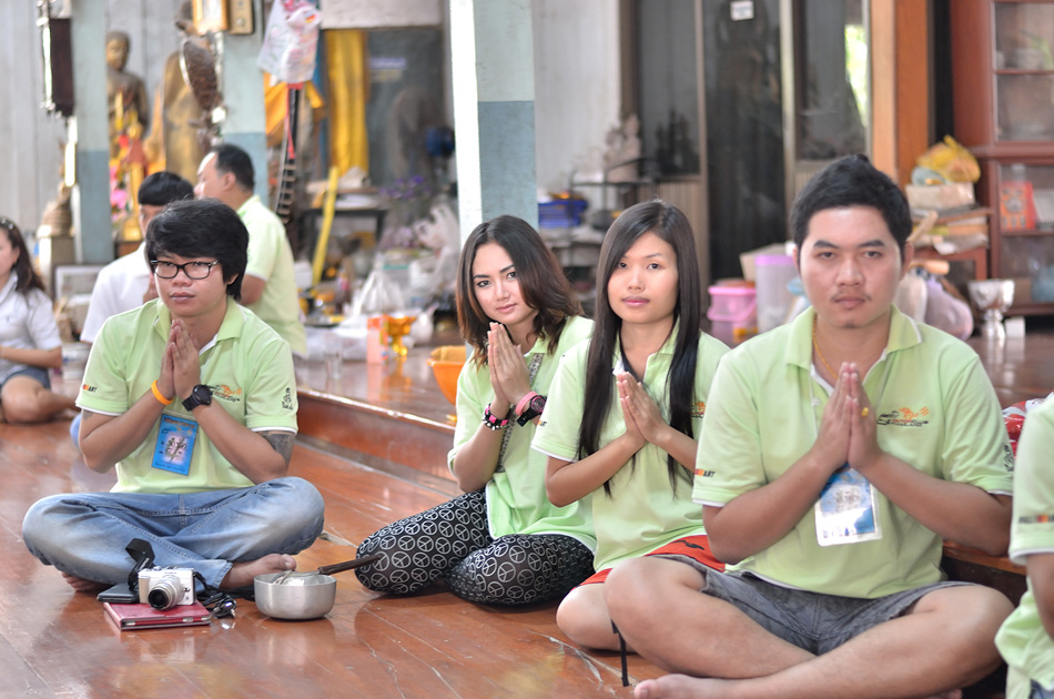ชื่อ:  DSC_1973.jpg
ครั้ง: 236
ขนาด:  214.9 กิโลไบต์