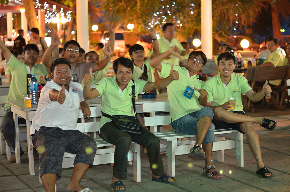 ชื่อ:  DSC_2165.jpg
ครั้ง: 251
ขนาด:  270.7 กิโลไบต์