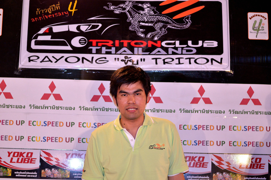 ชื่อ:  DSC_2261.jpg
ครั้ง: 322
ขนาด:  251.0 กิโลไบต์