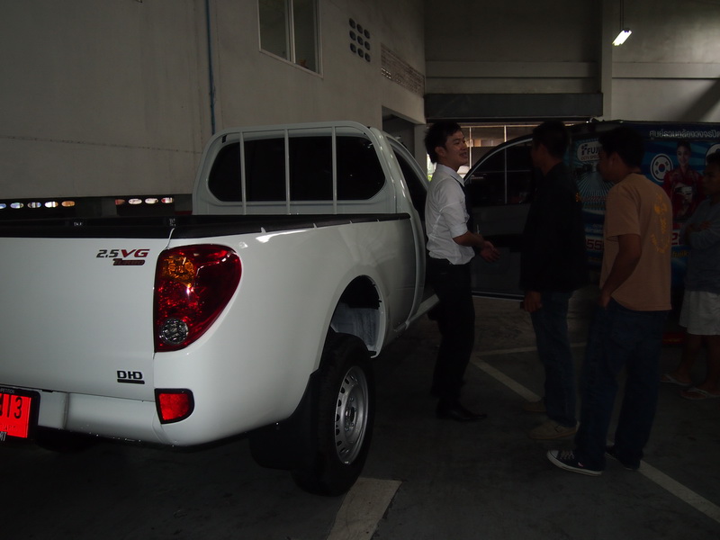 ชื่อ:  P-11.jpg
ครั้ง: 188
ขนาด:  112.6 กิโลไบต์