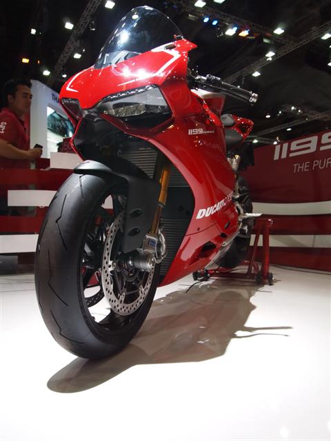 ชื่อ:  P3314198 (Small).JPG
ครั้ง: 215
ขนาด:  49.2 กิโลไบต์