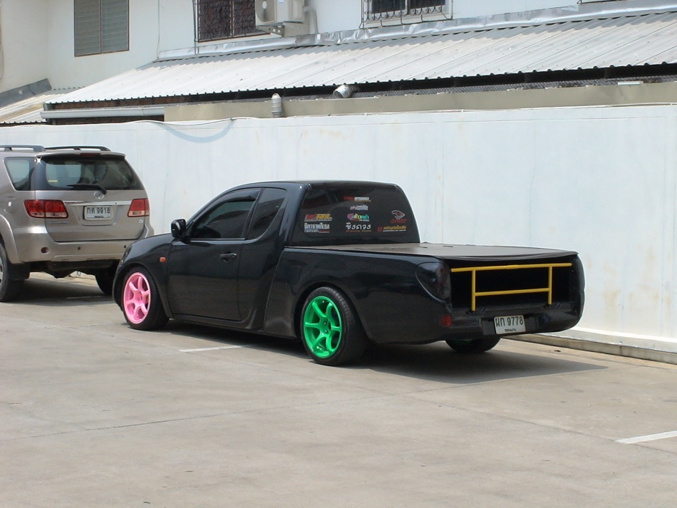ชื่อ:  DSC00645.jpg
ครั้ง: 15885
ขนาด:  188.9 กิโลไบต์