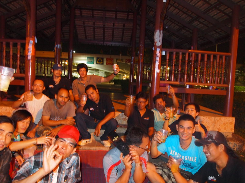 ชื่อ:  P4062033_resize.JPG
ครั้ง: 192
ขนาด:  171.7 กิโลไบต์