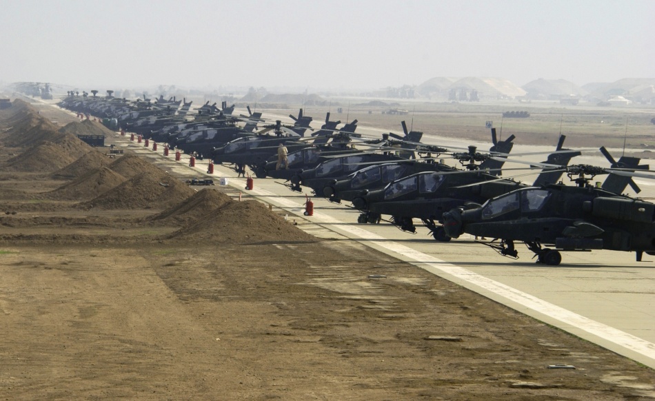 ชื่อ:  AH-64D_Apache_Longbow,_Al_Asad_(2164914566).jpg
ครั้ง: 557
ขนาด:  196.3 กิโลไบต์