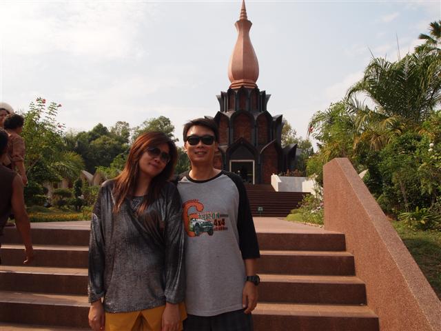 ชื่อ:  P4154270 (Small).JPG
ครั้ง: 308
ขนาด:  54.7 กิโลไบต์