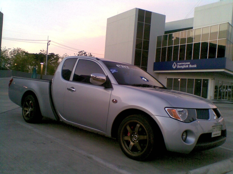 ชื่อ:  12122011(007) - Copy.jpg
ครั้ง: 2590
ขนาด:  197.0 กิโลไบต์