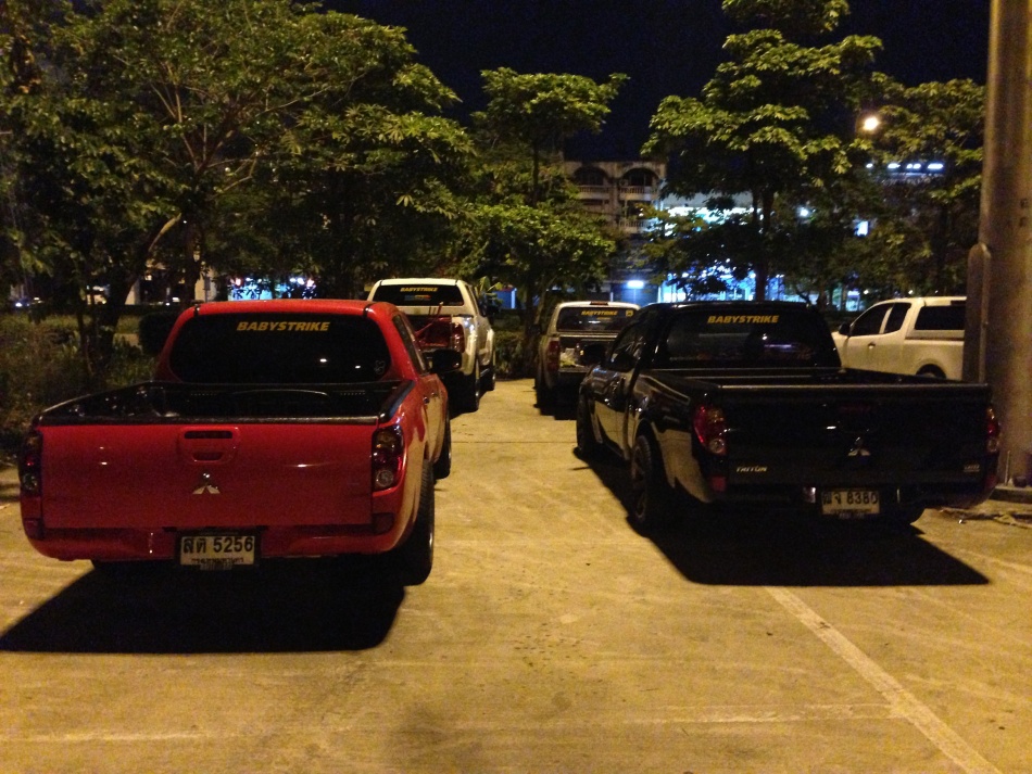 ชื่อ:  IMG_3007.jpg
ครั้ง: 2271
ขนาด:  275.0 กิโลไบต์