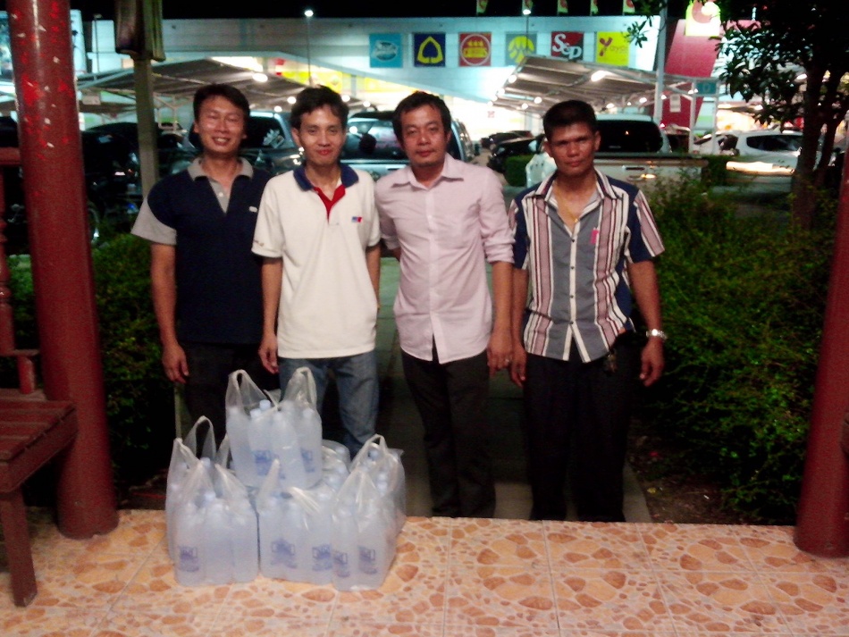 ชื่อ:  3photo_org.jpg
ครั้ง: 200
ขนาด:  251.3 กิโลไบต์
