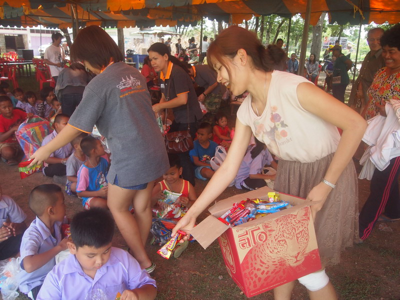 ชื่อ:  P5112150_resize.JPG
ครั้ง: 309
ขนาด:  191.7 กิโลไบต์