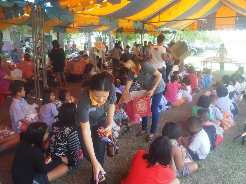 ชื่อ:  P5112157_resize.JPG
ครั้ง: 305
ขนาด:  199.6 กิโลไบต์