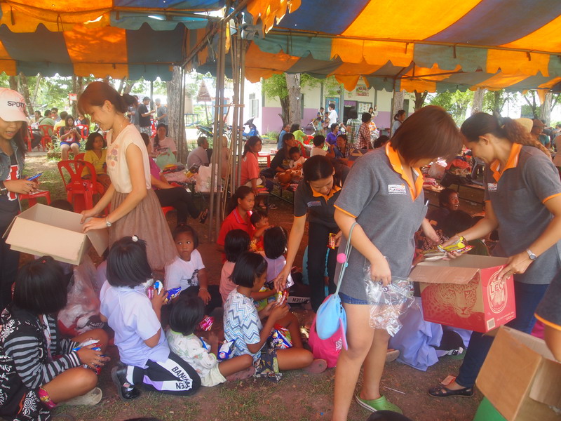 ชื่อ:  P5112164_resize.JPG
ครั้ง: 311
ขนาด:  200.1 กิโลไบต์