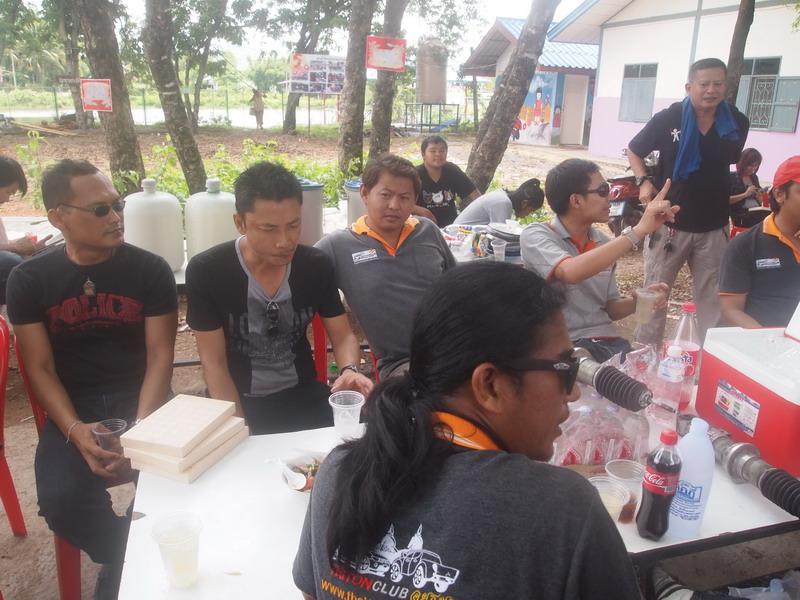 ชื่อ:  P5112169_resize.jpg
ครั้ง: 308
ขนาด:  169.8 กิโลไบต์