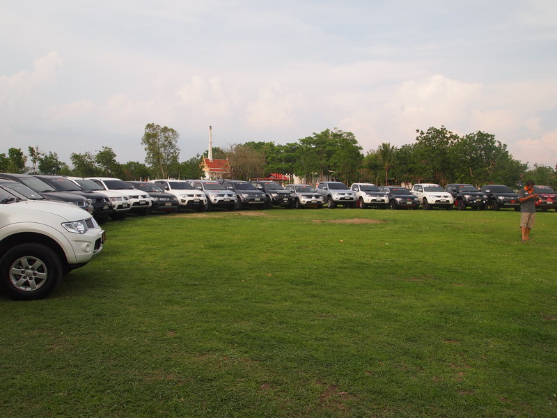 ชื่อ:  P5112198_resize.JPG
ครั้ง: 295
ขนาด:  157.0 กิโลไบต์