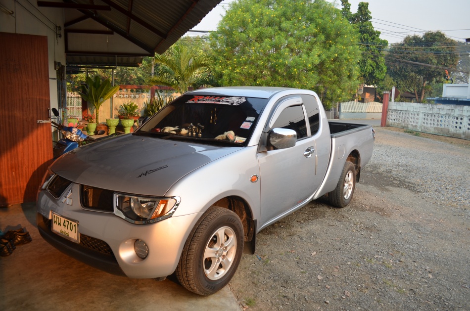 ชื่อ:  DSC_0088.jpg
ครั้ง: 283
ขนาด:  271.8 กิโลไบต์