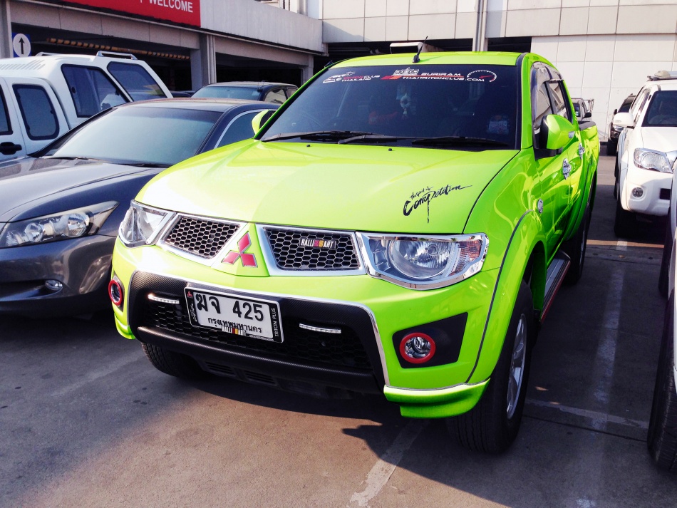 ชื่อ:  Triton GR.jpg
ครั้ง: 491
ขนาด:  270.4 กิโลไบต์