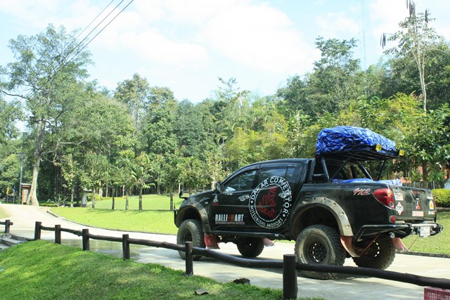 ชื่อ:  _MG_4698.JPG
ครั้ง: 1164
ขนาด:  111.0 กิโลไบต์