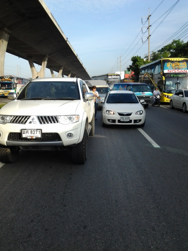 ชื่อ:  20130610_070342.jpg
ครั้ง: 920
ขนาด:  247.4 กิโลไบต์