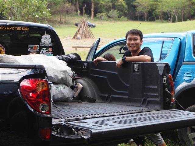 ชื่อ:  P1014617 (Small).JPG
ครั้ง: 190
ขนาด:  63.2 กิโลไบต์