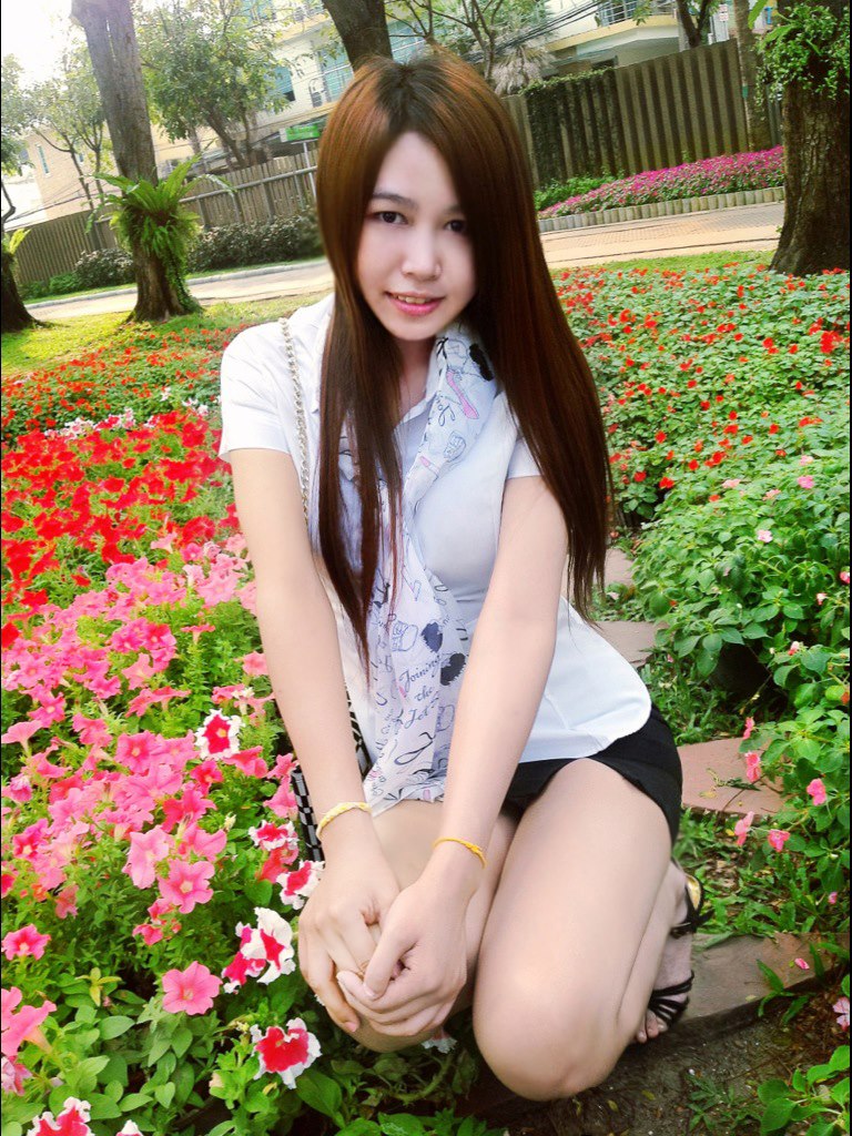 ชื่อ:  yxeuuvu5.jpg
ครั้ง: 19310
ขนาด:  248.5 กิโลไบต์