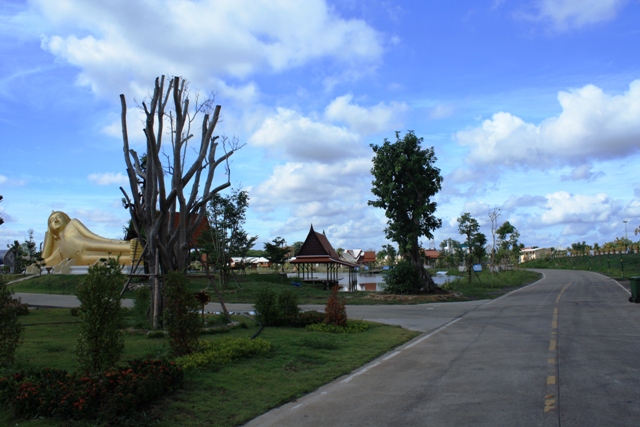 ชื่อ:  IMG_8898.JPG
ครั้ง: 617
ขนาด:  151.3 กิโลไบต์