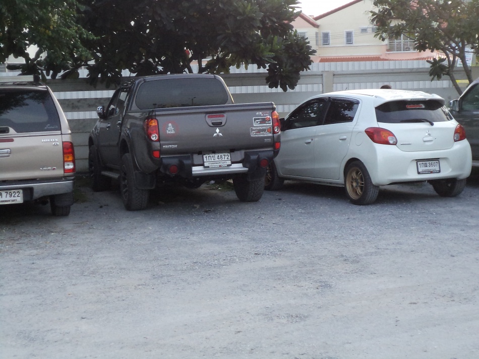 ชื่อ:  DSC00781.jpg
ครั้ง: 2013
ขนาด:  232.8 กิโลไบต์