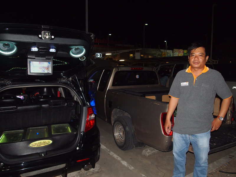 ชื่อ:  P8102346_resize.JPG
ครั้ง: 670
ขนาด:  126.7 กิโลไบต์