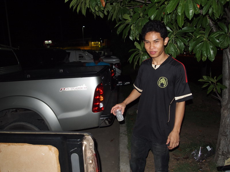 ชื่อ:  P8102347_resize.JPG
ครั้ง: 594
ขนาด:  133.9 กิโลไบต์
