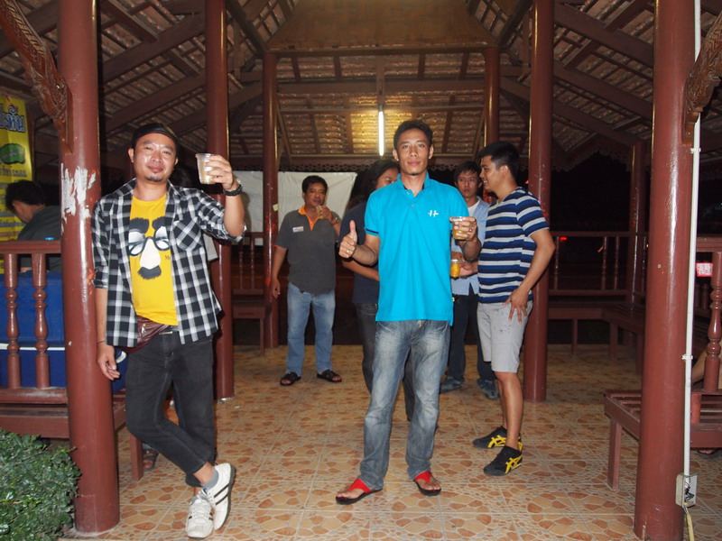 ชื่อ:  P8102379_resize.JPG
ครั้ง: 574
ขนาด:  176.1 กิโลไบต์