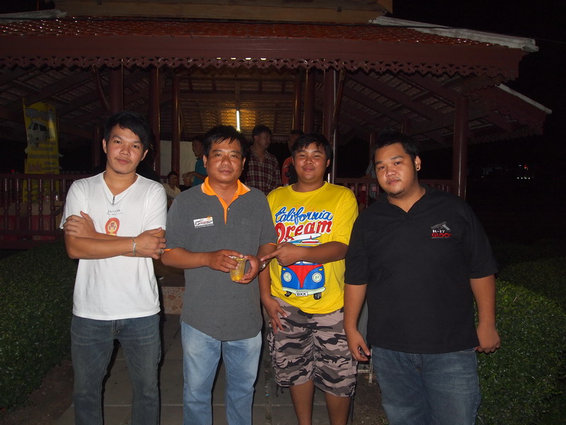 ชื่อ:  P8102389_resize.jpg
ครั้ง: 573
ขนาด:  142.7 กิโลไบต์
