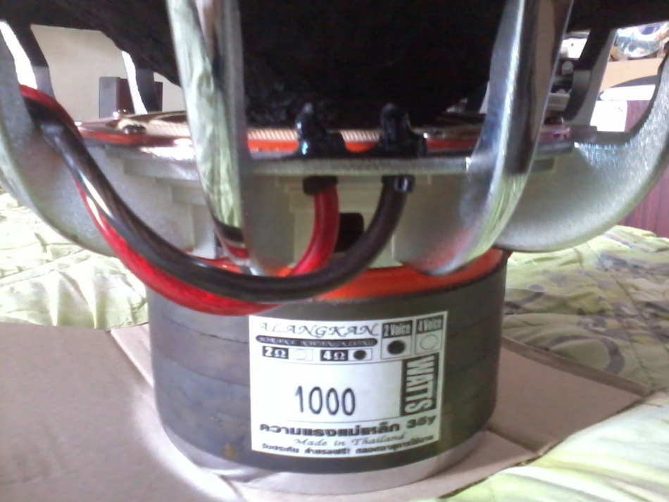 ชื่อ:  2013-04-21 11.47.58.jpg
ครั้ง: 954
ขนาด:  167.4 กิโลไบต์