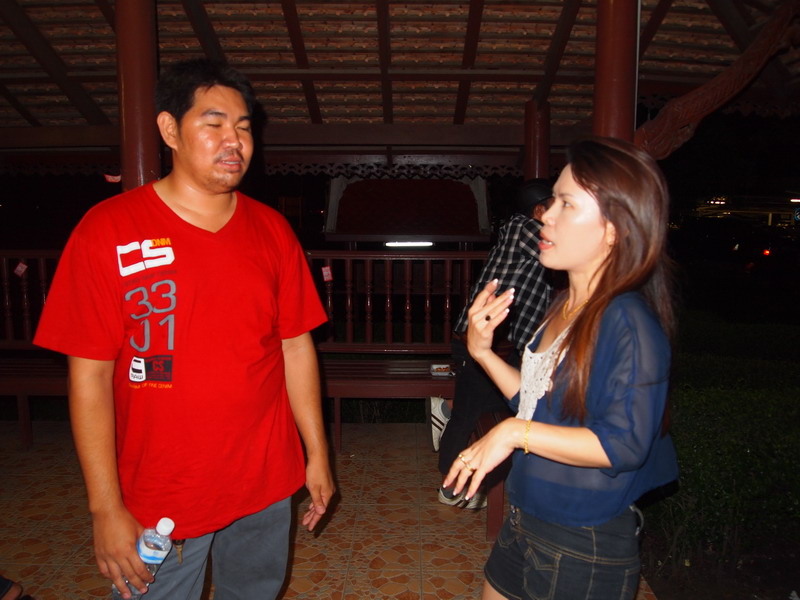 ชื่อ:  P8102375_resize (1).JPG
ครั้ง: 383
ขนาด:  132.2 กิโลไบต์