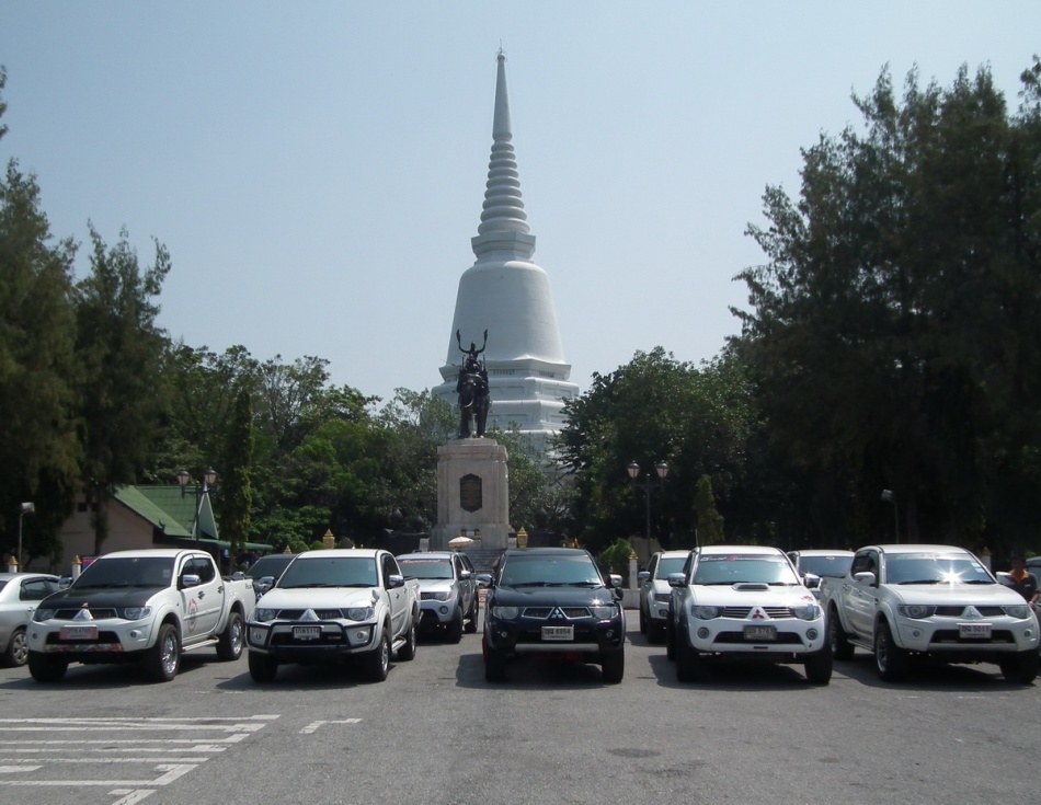 ชื่อ:  DSCF1577.1.jpg
ครั้ง: 192
ขนาด:  204.4 กิโลไบต์