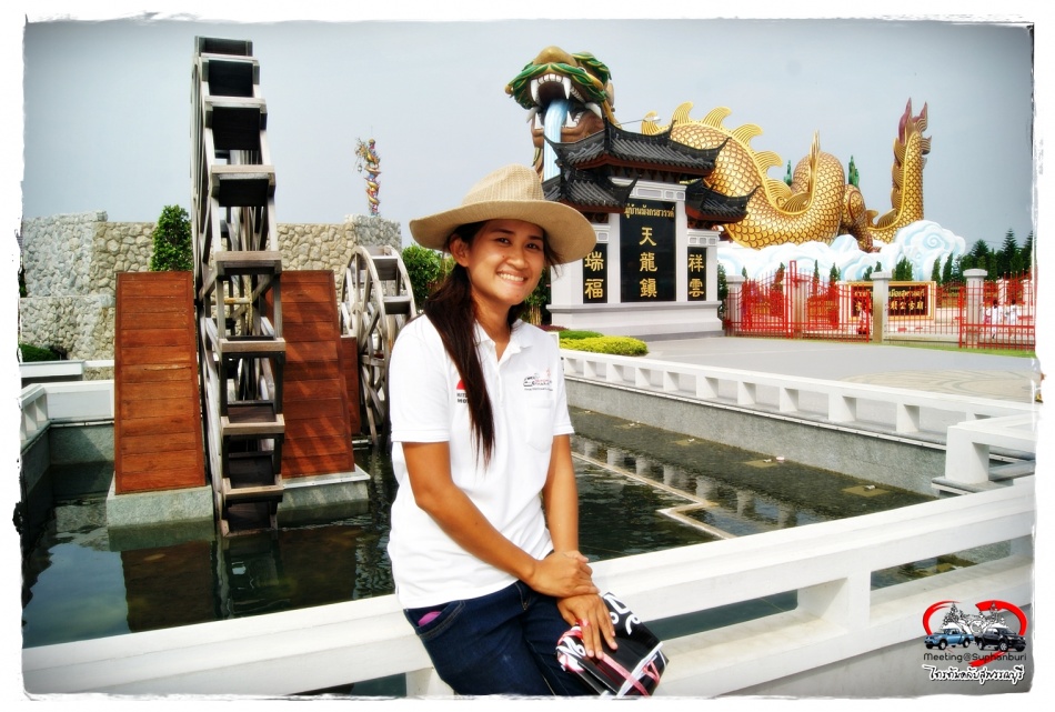 ชื่อ:  DSC02852.jpg
ครั้ง: 176
ขนาด:  229.7 กิโลไบต์