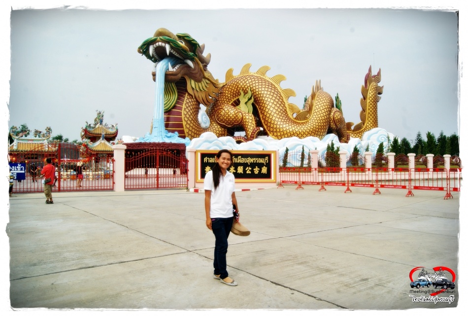 ชื่อ:  DSC02854.jpg
ครั้ง: 182
ขนาด:  212.4 กิโลไบต์