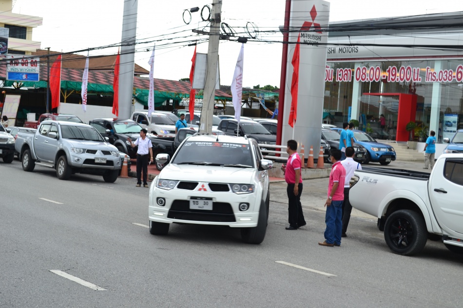 ชื่อ:  DSC_3364.jpg
ครั้ง: 610
ขนาด:  237.5 กิโลไบต์