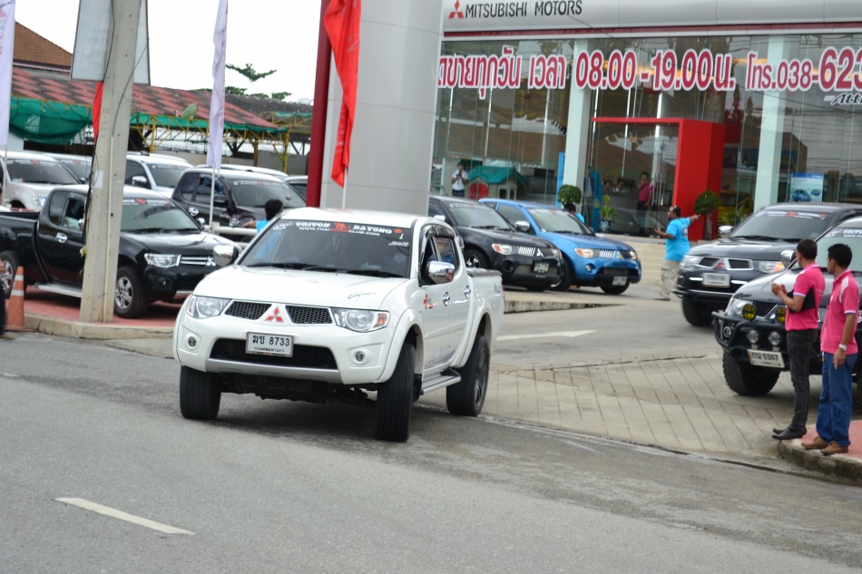 ชื่อ:  DSC_3374.jpg
ครั้ง: 558
ขนาด:  226.4 กิโลไบต์