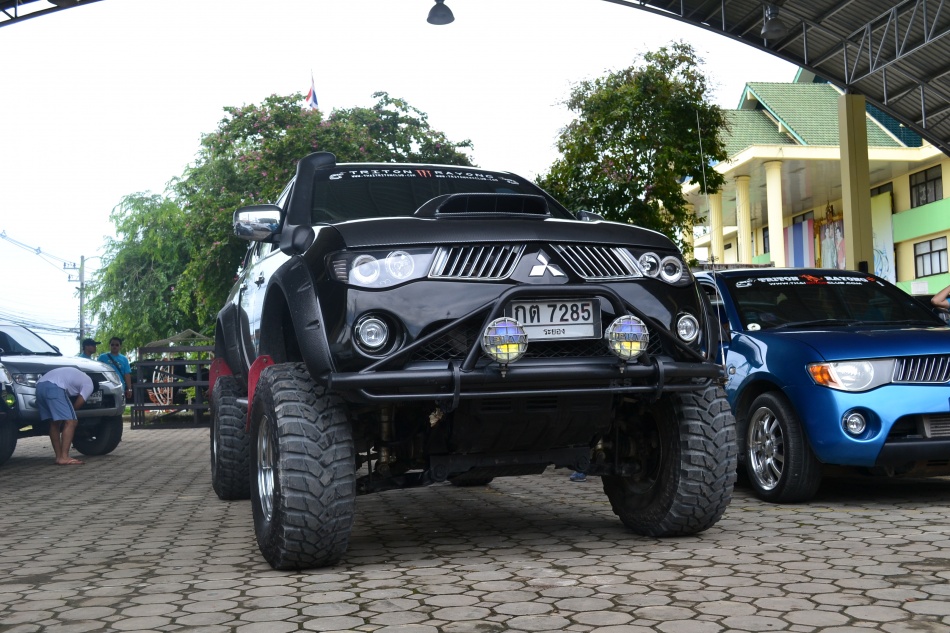 ชื่อ:  DSC_3414.jpg
ครั้ง: 1235
ขนาด:  259.5 กิโลไบต์